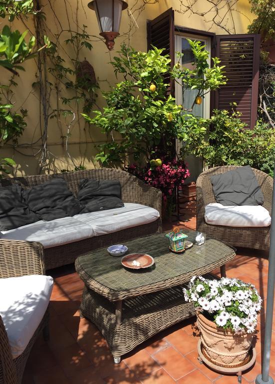 Terrazza Duomo Bed and Breakfast Νάπολη Εξωτερικό φωτογραφία