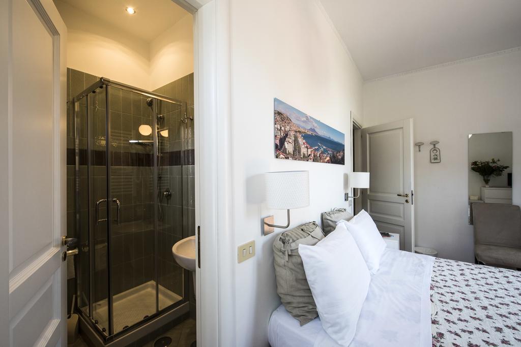 Terrazza Duomo Bed and Breakfast Νάπολη Εξωτερικό φωτογραφία