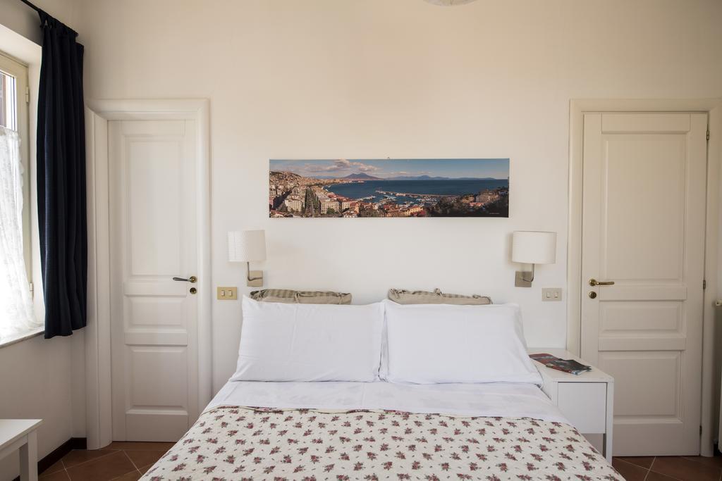 Terrazza Duomo Bed and Breakfast Νάπολη Εξωτερικό φωτογραφία