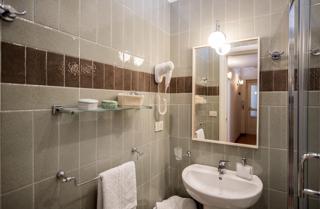 Terrazza Duomo Bed and Breakfast Νάπολη Εξωτερικό φωτογραφία