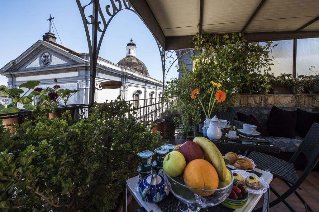 Terrazza Duomo Bed and Breakfast Νάπολη Εξωτερικό φωτογραφία