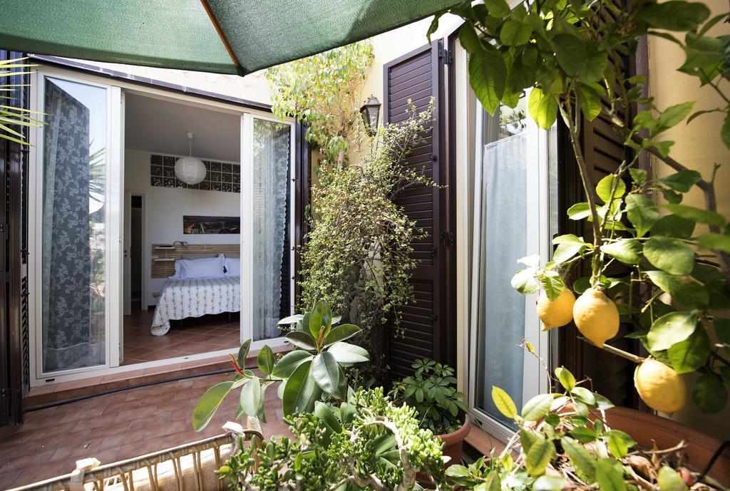 Terrazza Duomo Bed and Breakfast Νάπολη Εξωτερικό φωτογραφία
