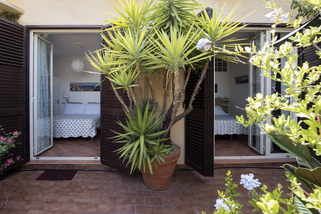 Terrazza Duomo Bed and Breakfast Νάπολη Εξωτερικό φωτογραφία